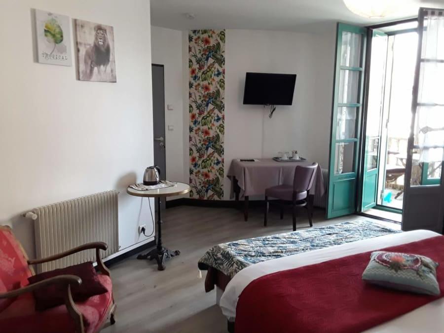 Madelon IV Bed & Breakfast Belves Luaran gambar
