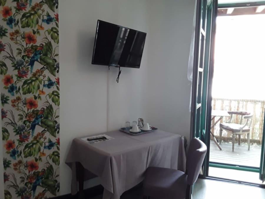 Madelon IV Bed & Breakfast Belves Luaran gambar